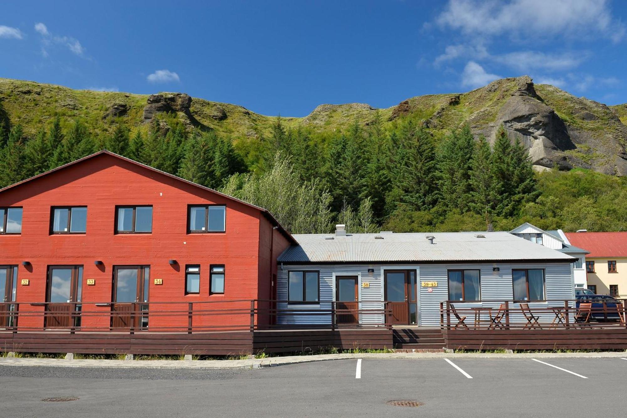 Klausturhof Guesthouse Kirkjubæjarklaustur Eksteriør billede