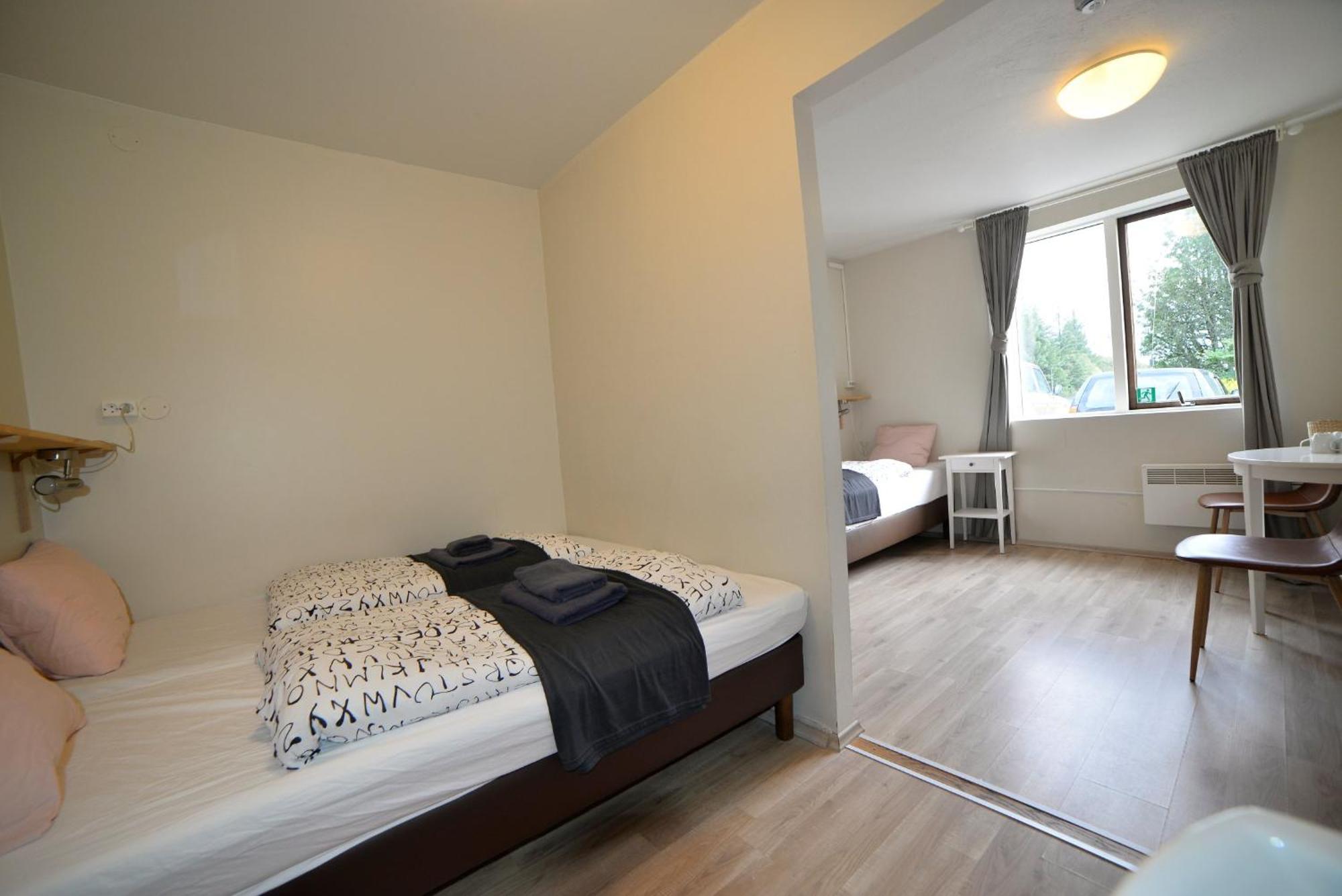 Klausturhof Guesthouse Kirkjubæjarklaustur Eksteriør billede