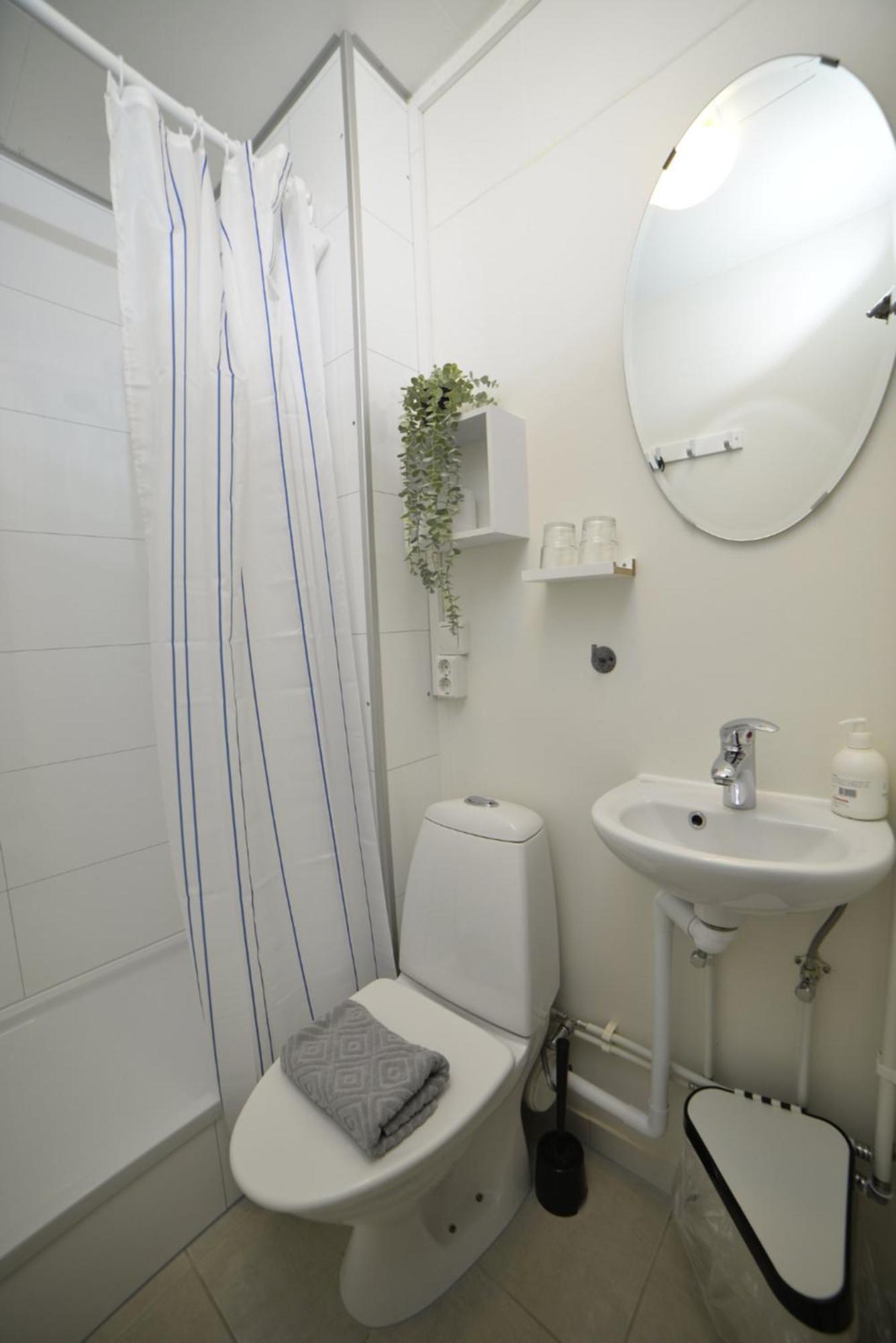 Klausturhof Guesthouse Kirkjubæjarklaustur Eksteriør billede